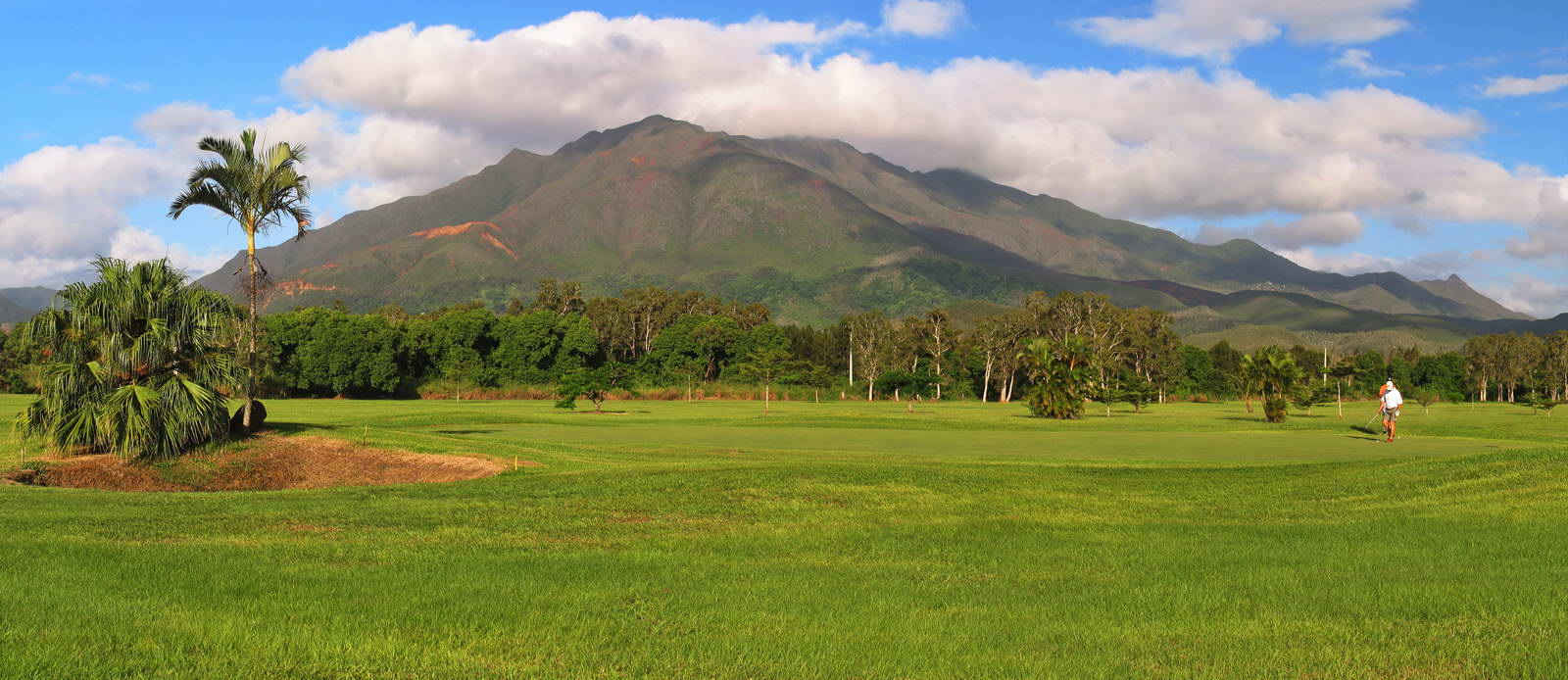 Rocket Travel Guide to New Caledonia Golf Courses
